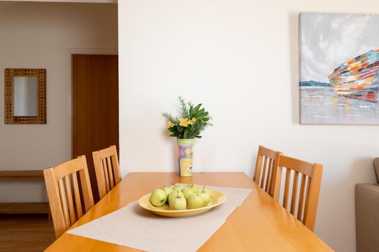 אוגייאן Apartments Rozelyn מראה חיצוני תמונה