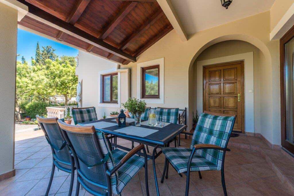 אוגייאן Apartments Rozelyn מראה חיצוני תמונה
